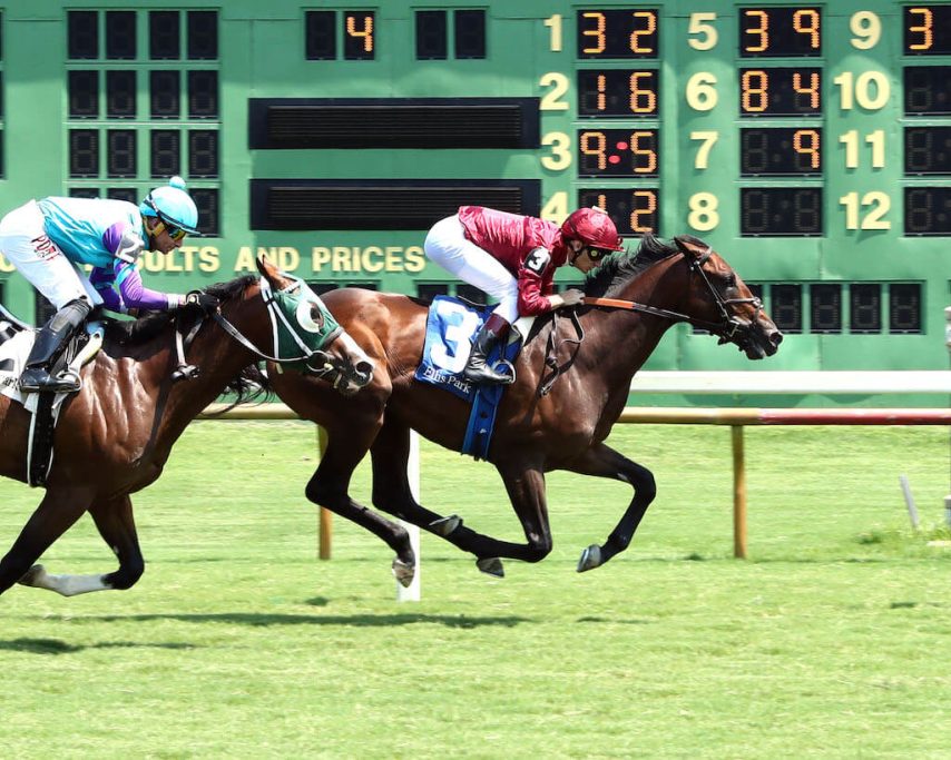 Blue Coast impressive maiden winner